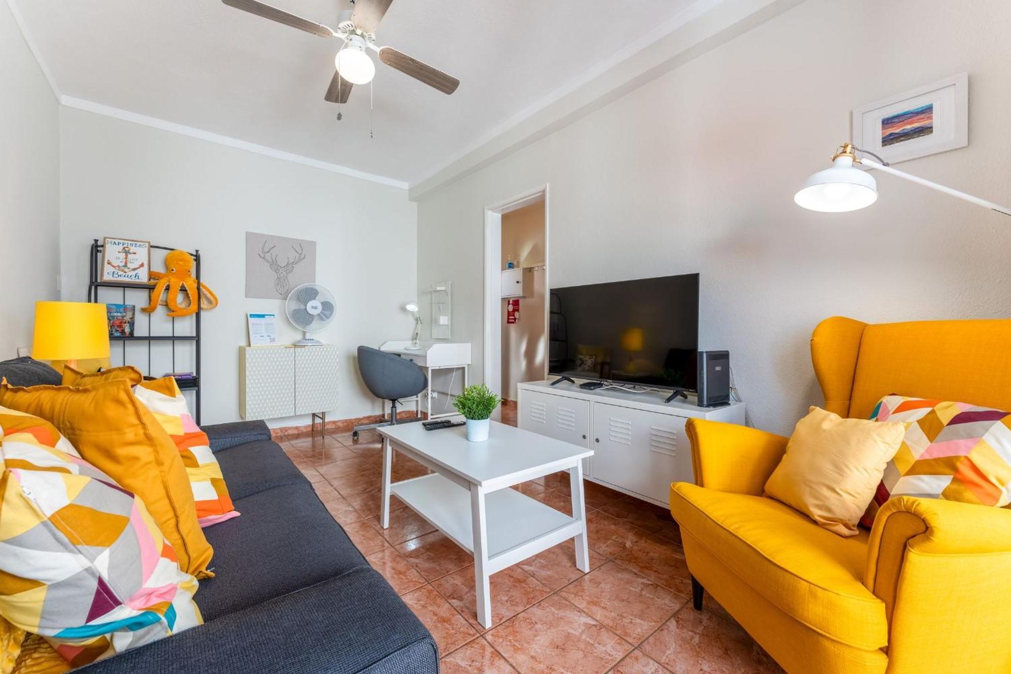 Comfy Flat W/ Rooftop Beach View By Lovelystay Burgau Exteriér fotografie