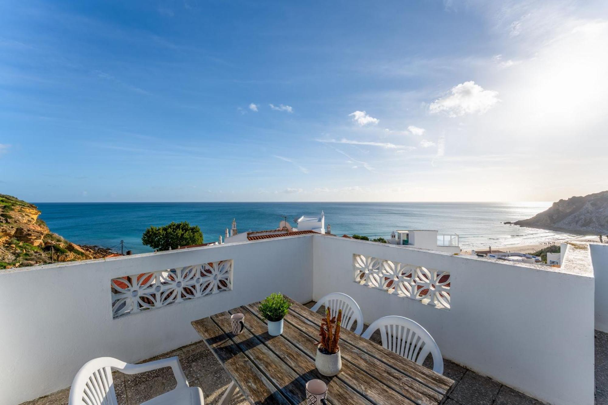 Comfy Flat W/ Rooftop Beach View By Lovelystay Burgau Exteriér fotografie